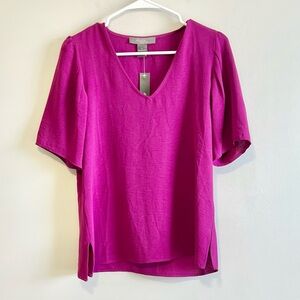 NWT Olivia & Martin V-Neck Short Sleeve Blouse